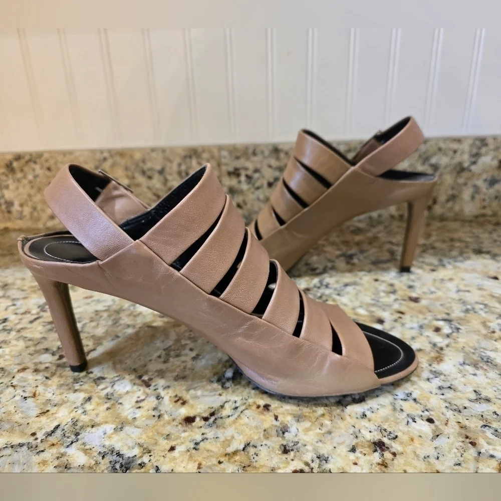 Balenciaga Sandals Strappy High Heels Stiletto Tan Leather Size 40 MSRP $1095 - Picture 4 of 7